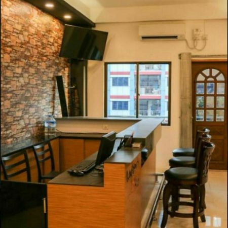 Wayfarer'S Rest Hotel Yangon Exterior photo
